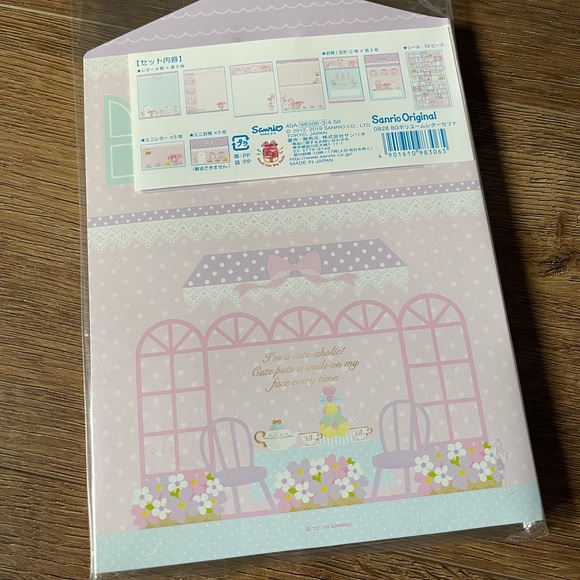 Bonbonribbon-NWT Letter Set - Picture 3 of 9